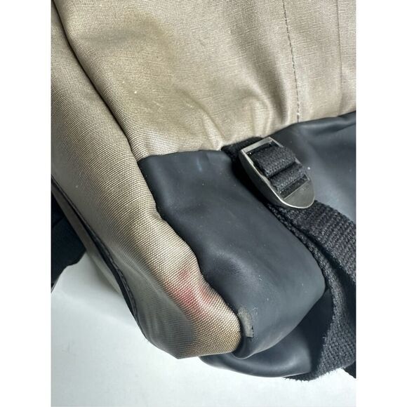 Levi's Men's Valencia Roll Top Backpack Men's Roll Top Backpack Tan Black *Notes - Picture 8 of 16